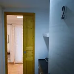 Manzoni 10 شقة