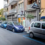 Manzoni 10 *