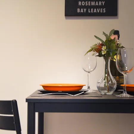 Manzoni 10 Apartman *