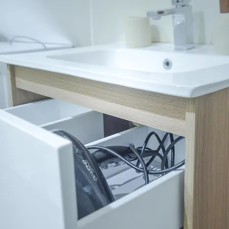 Apartman Manzoni 10 *