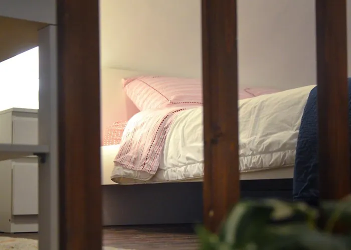 Manzoni 10 Appartement *