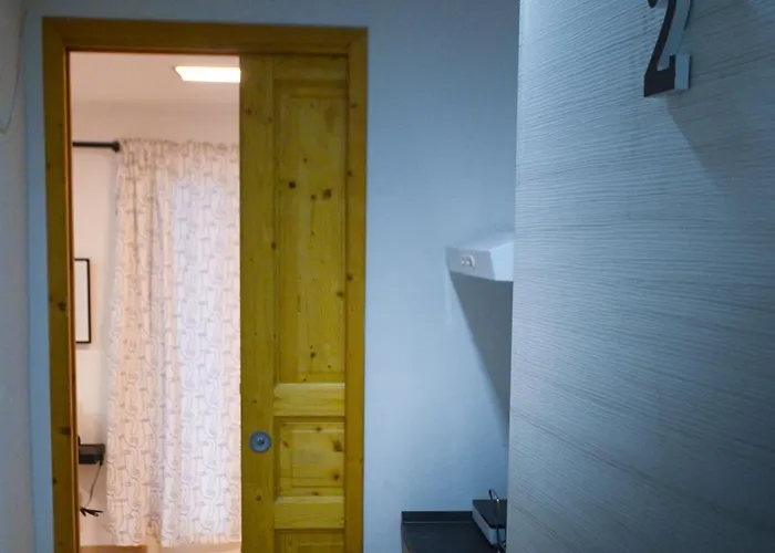 Manzoni 10 Appartement